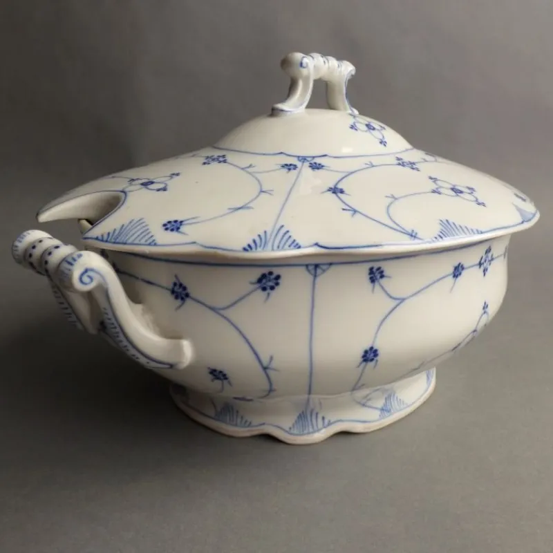Online Pamono Antique Soup Tureen from Rauenstein