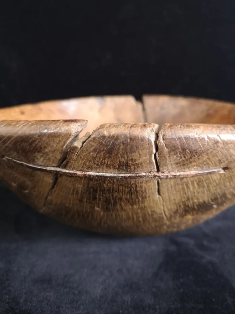 New Pamono Antique Spanish Holm Oak Bowl, 1800