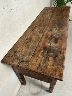 Sale Pamono Antique Spanish Side Table, 19th Century