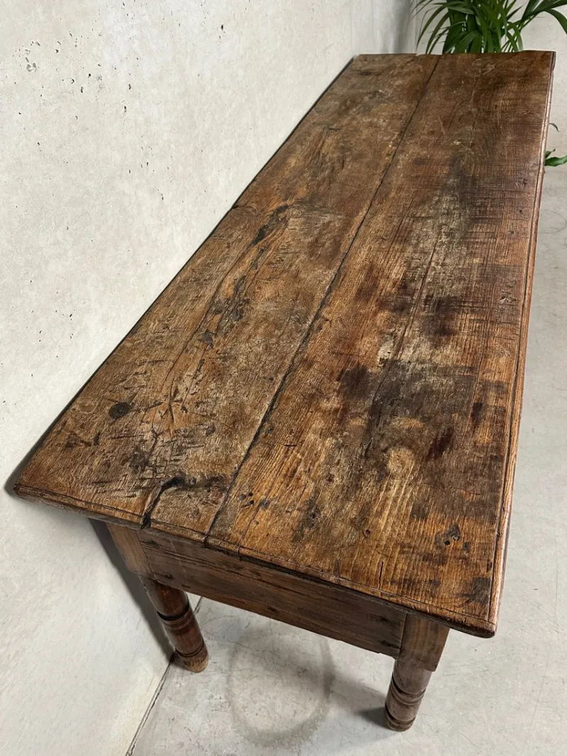 Sale Pamono Antique Spanish Side Table, 19th Century