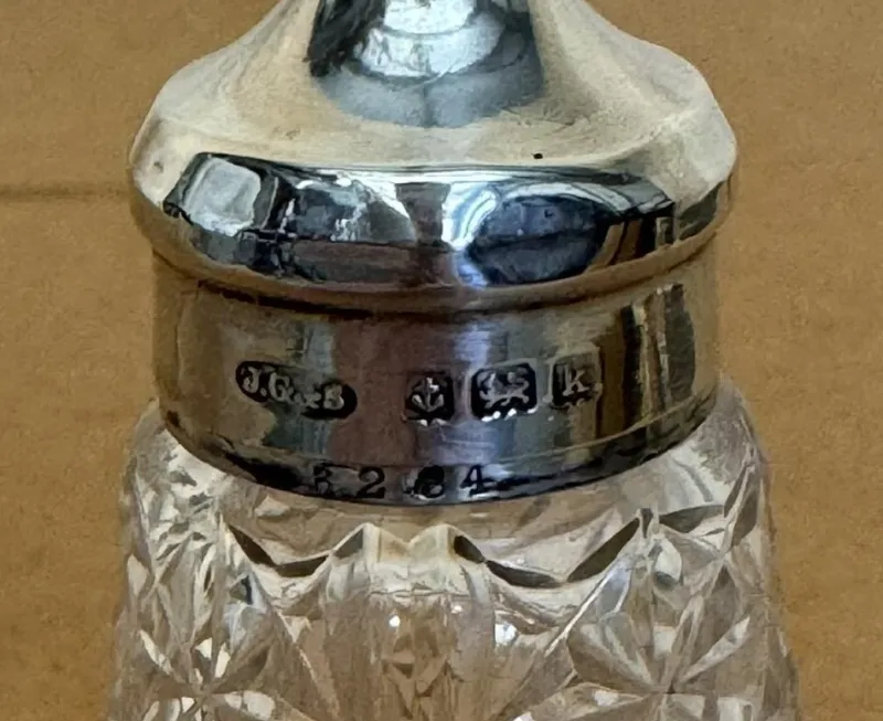 Online Pamono Antique Sterling Silver & Cut Glass Crystal Salt Shaker from John Grinsell & Sons, 1909