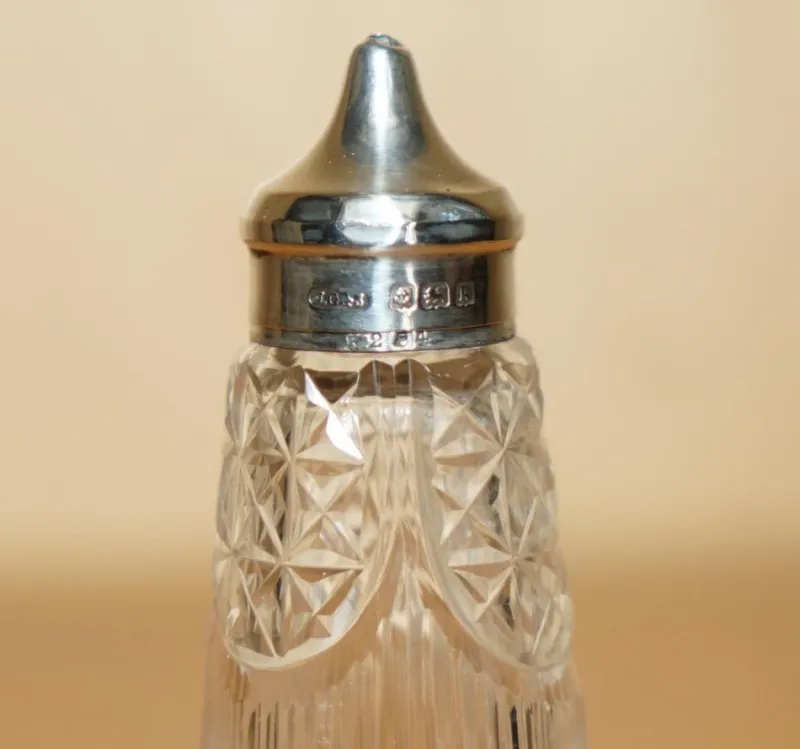 Online Pamono Antique Sterling Silver & Cut Glass Crystal Salt Shaker from John Grinsell & Sons, 1909