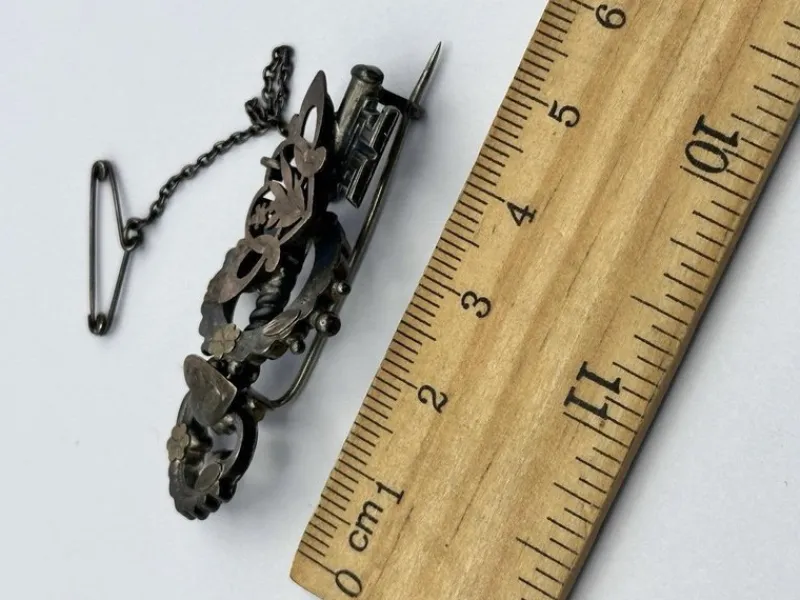 Pamono Antique Sterling Silver Brooch> Brooches