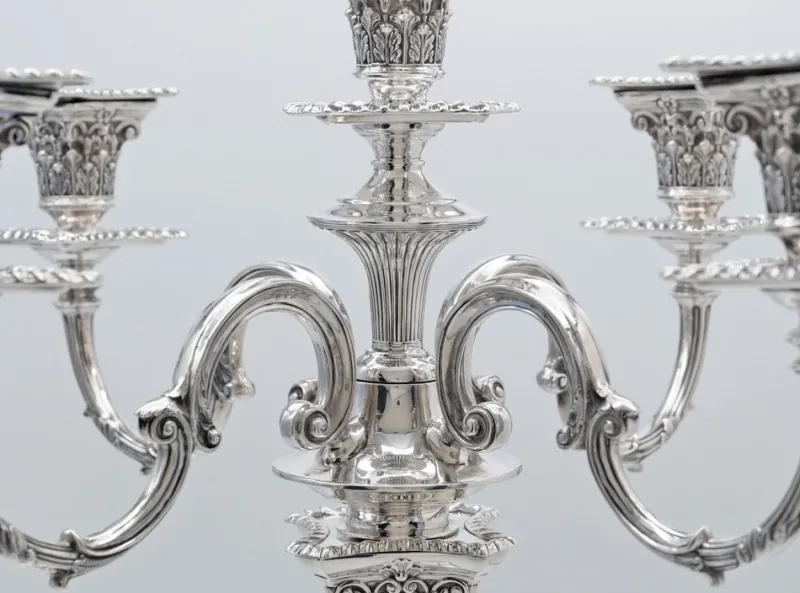 Sale Pamono Antique Sterling Silver Five-Light Corinthian Column Candelabra from Goldsmiths & Silversmiths, London, 1925