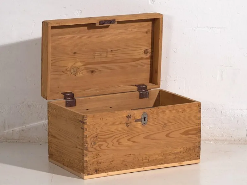 New Pamono Antique Storage Chest, 1920s