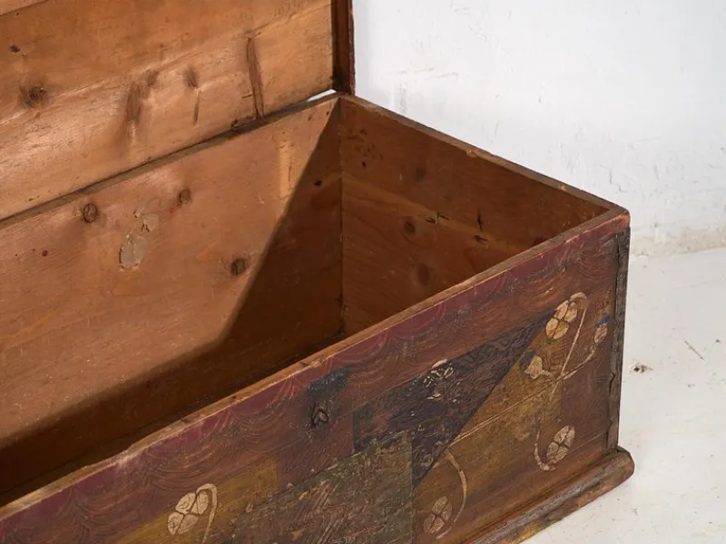 Pamono Antique Storage Chest, 1920s> Trunks Crates & Baskets