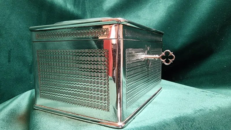 Pamono Antique Sugar Bowl with Star of David and Gold & Silver Plating from Arthur Krupp AG, Bernsdorf, 1920s> Serving Dishes