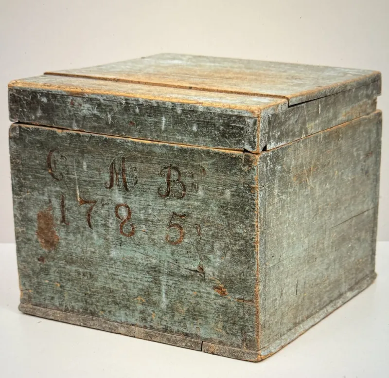 Pamono Antique Swedish Box, 1785