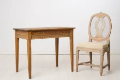 Pamono Antique Swedish Gustavian Console Table with Carved Decor><noscript><img width=