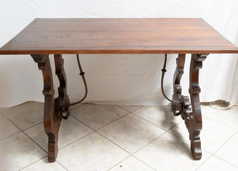 Pamono Antique Table in Solid Walnut, Naples, Early 18th Century