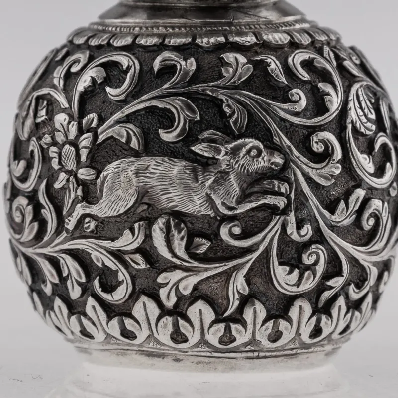 Pamono Antique 19th Century Indian Kutch Silver Scent Bottle by Oomersi Mawji, 1890s> Bottles, Carafes & Jugs