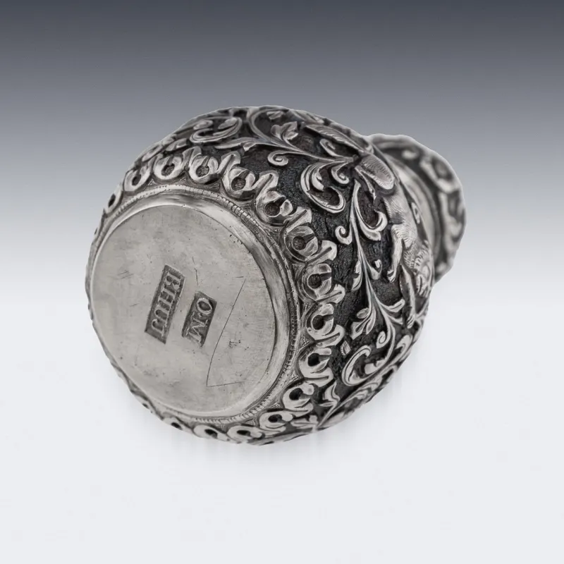 Pamono Antique 19th Century Indian Kutch Silver Scent Bottle by Oomersi Mawji, 1890s> Bottles, Carafes & Jugs