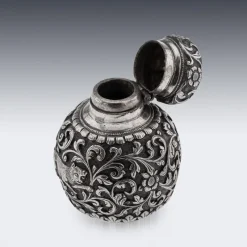 Pamono Antique 19th Century Indian Kutch Silver Scent Bottle by Oomersi Mawji, 1890s><noscript><img width=