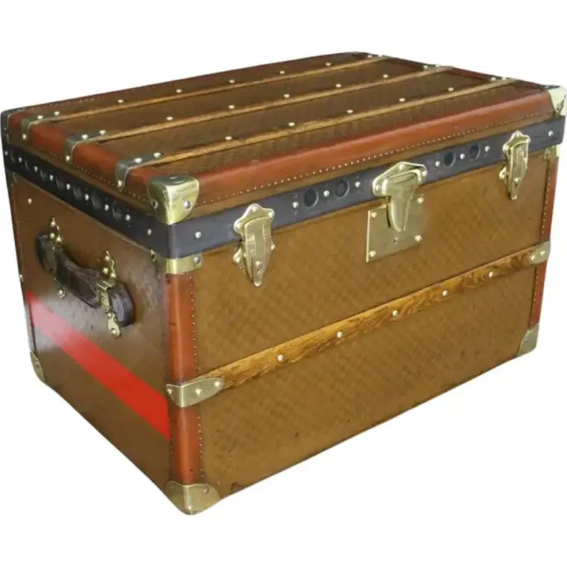 Pamono Antique Trunk from Moynat, 1910> Trunks Crates & Baskets