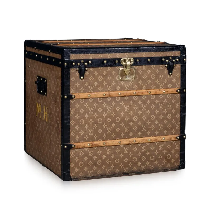 Pamono Antique Trunk in Woven Canvas from Louis Vuitton, 1900> Trunks Crates & Baskets