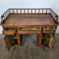 Sale Pamono Antique Tuscan Desk, 1890s
