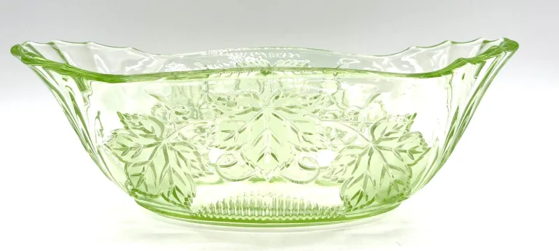Sale Pamono Antique Uranium Glass Bowl with Vine Leaf Motif, 1890s