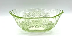 Sale Pamono Antique Uranium Glass Bowl with Vine Leaf Motif, 1890s