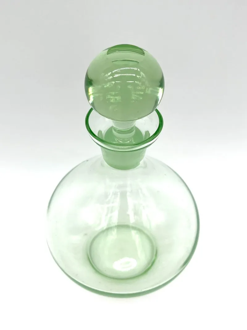 Pamono Antique Uranium Glass Carafe with Stopper, 1890s> Bottles, Carafes & Jugs
