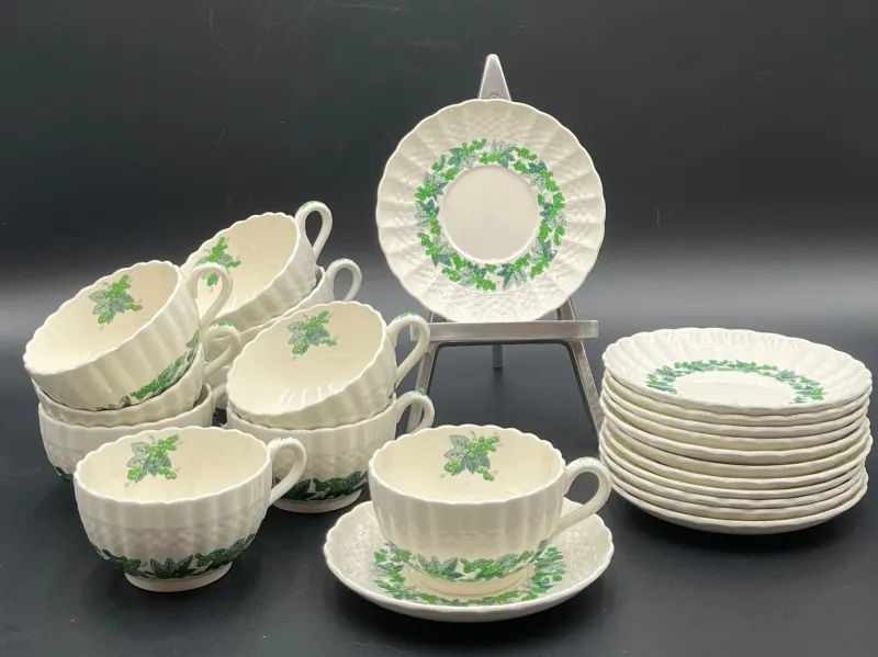 Pamono Antique Valencia Porcelain Tableware from Spode Copeland, 1925, Set of 57> Dinner Plates & Bowls