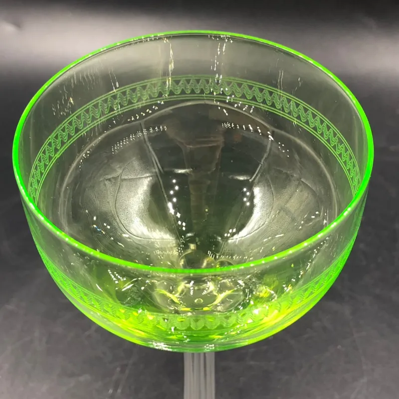 Pamono Antique Vaseline Uranium Glass Dome Wine Glasses, 1890s, Set of 5> Glassware