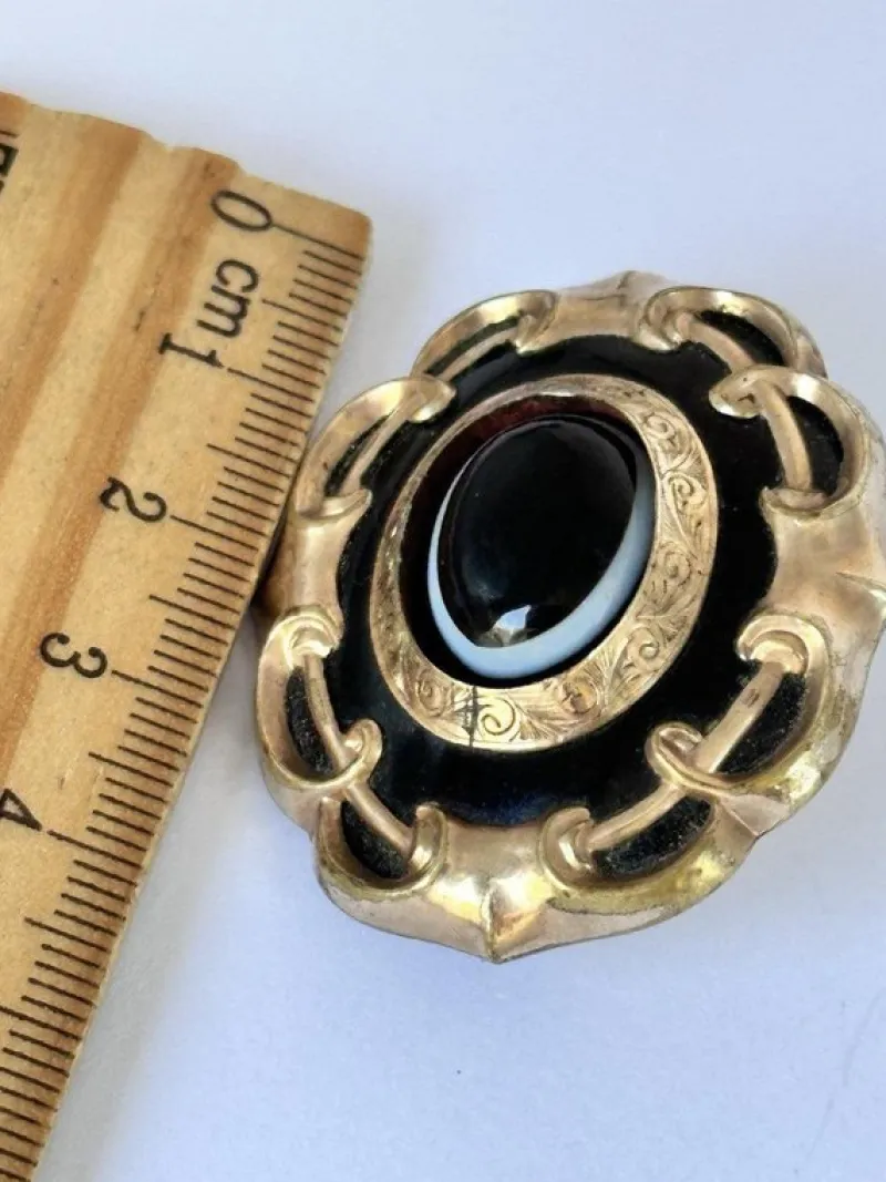 Pamono Antique Victorian Bulls Eye Agate Pinchbeck Mourning Brooch> Brooches