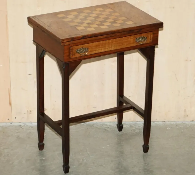 Pamono Antique Victorian Chessboard Game Table in Walnut Satinwood and Hardwood> Game Tables