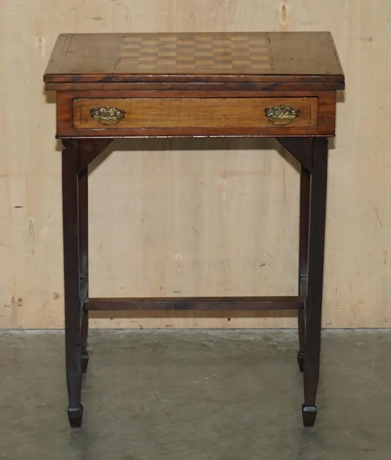 Pamono Antique Victorian Chessboard Game Table in Walnut Satinwood and Hardwood> Game Tables