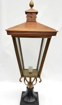 Pamono Antique Victorian Classic Copper Pillar Lamp Lantern on Base Outdoor Lamp> Garden Lighting