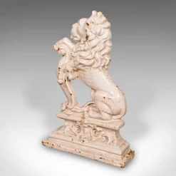 Discount Pamono Antique Victorian English Cast Iron Heraldic Lion Doorstop, 1890s