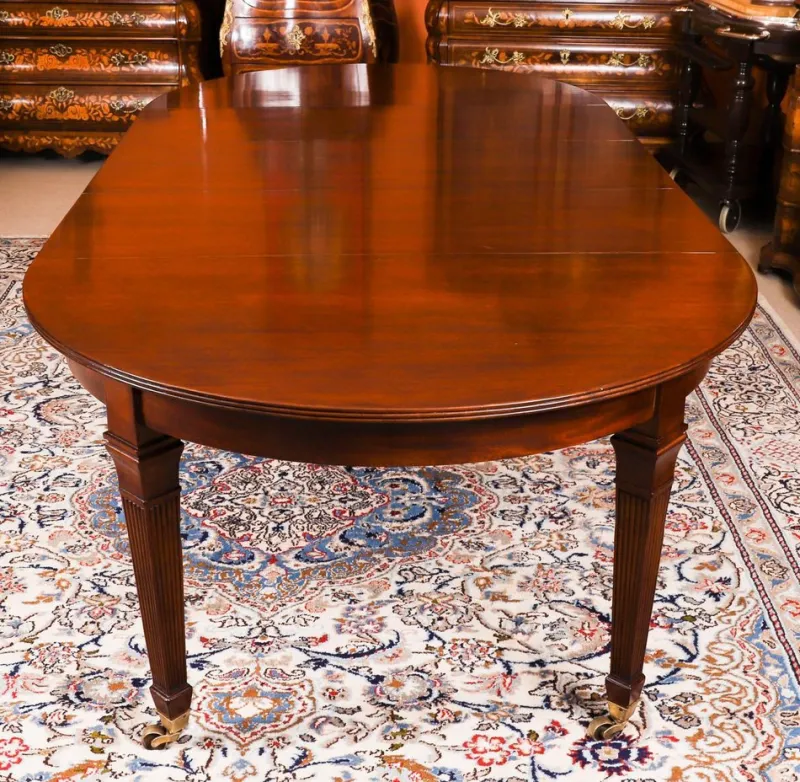 Sale Pamono Antique Victorian Extending Dining Table and Swagback Chairs, 1890s, Set of 9