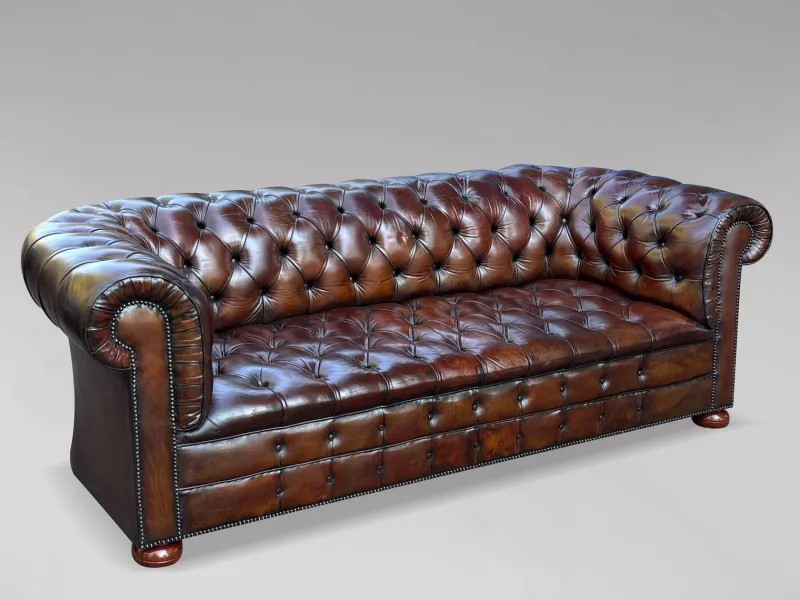 Pamono Antique Victorian Three-Seater Chesterfield Sofa in Leather, 1890> Couches & Sofas