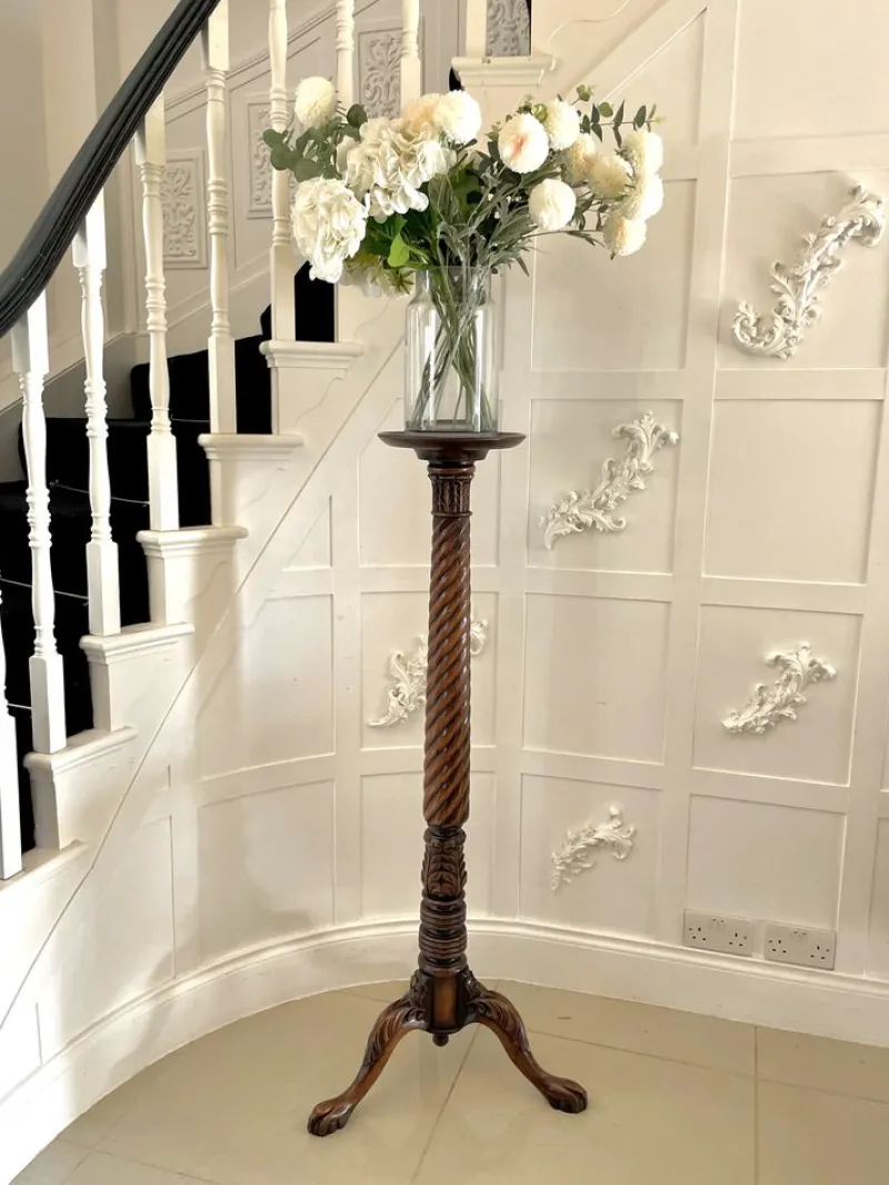 Sale Pamono Antique Victorian Torchere in Carved Mahogany, 1880
