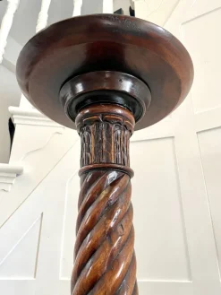 Sale Pamono Antique Victorian Torchere in Carved Mahogany, 1880