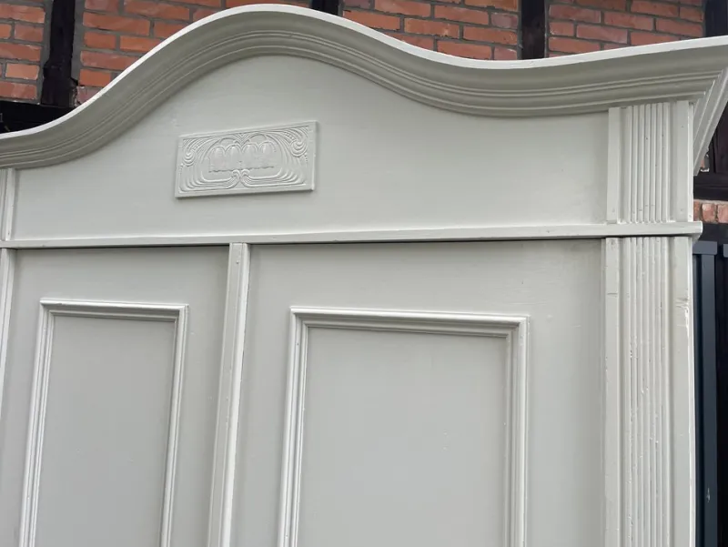 Pamono Antique Wardrobe in Fir, 1890s> Cabinets & Wardrobes
