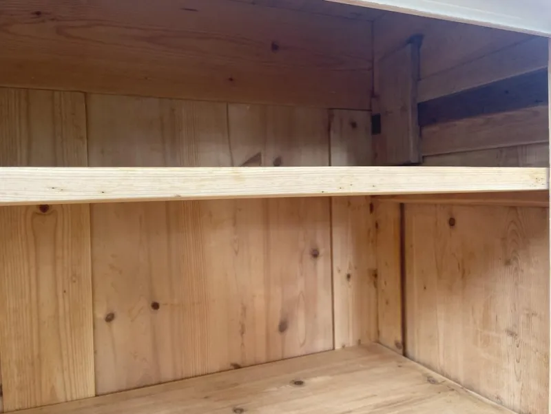 Pamono Antique Wardrobe in Fir, 1890s> Cabinets & Wardrobes