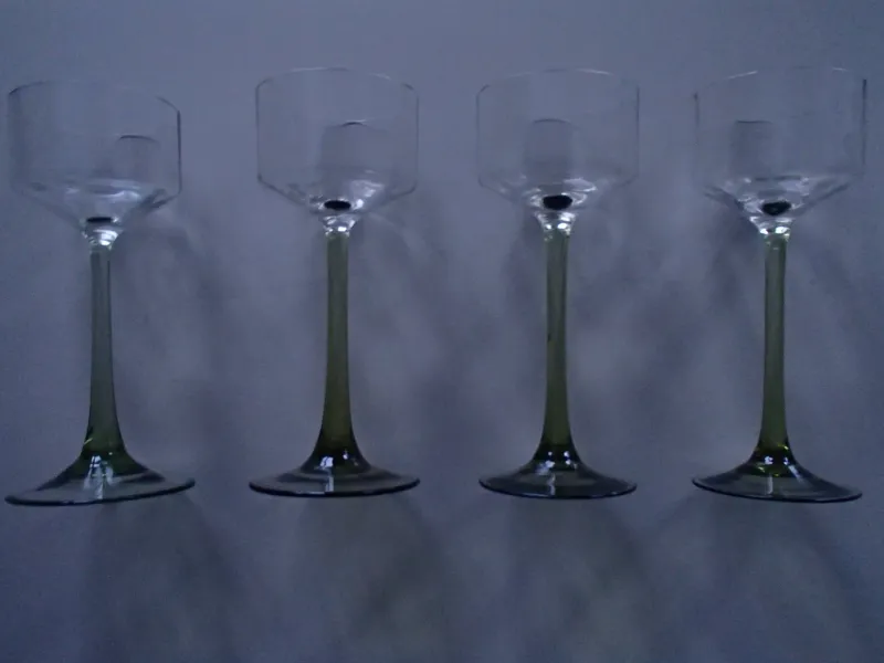 Pamono Antique White Wine Crystal Glasses, Set of 10> Glassware