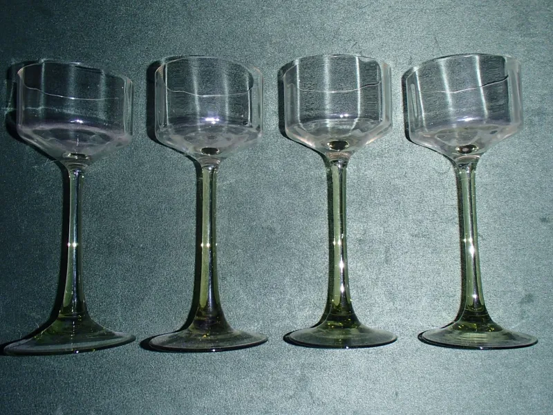 Pamono Antique White Wine Crystal Glasses, Set of 10> Glassware