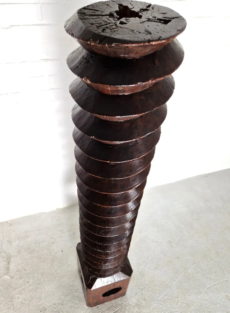 Pamono Antique Wine Press, France, 19th Century> Pedestals And Columns