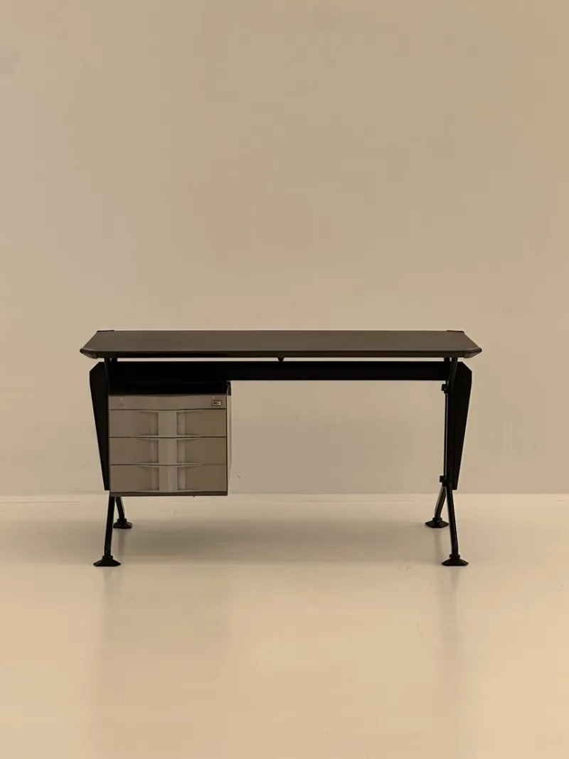 Clearance Pamono Arco Series Desk by Studio BBPR for Olivetti, 1960s