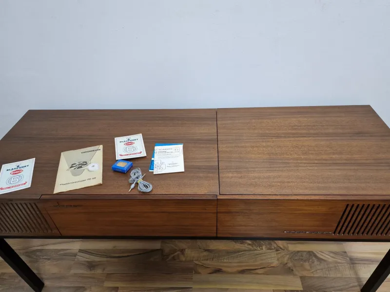 Discount Pamono Arizona Stereo Hi-Fi Console Table from Blaupunkt