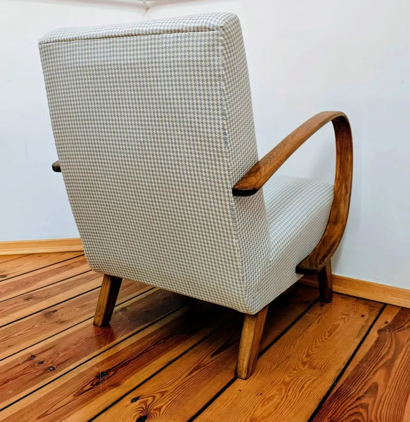 Pamono Armchair attributed to Jendrich Halabala for Up Závody, Former Czechoslovakia, 1950s> Lounge Chairs & Armchairs