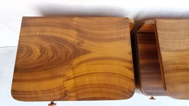 Pamono Art Deco Bedside Tables by Jindrich Halabala for Up Závody, 1940s, Set of 2> Nightstands