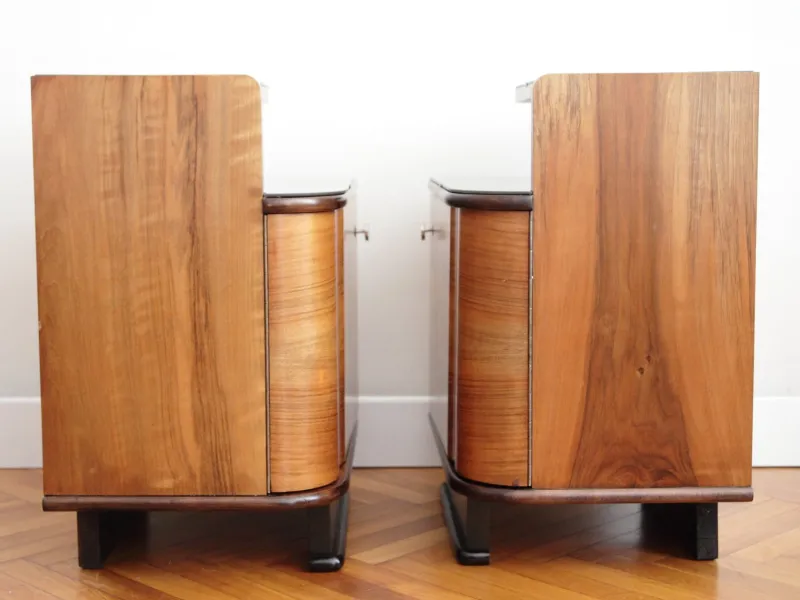 Pamono Art Deco Bedside Tables by Jindrich Halabala for Up Zavody, 1940s, Set of 2> Nightstands