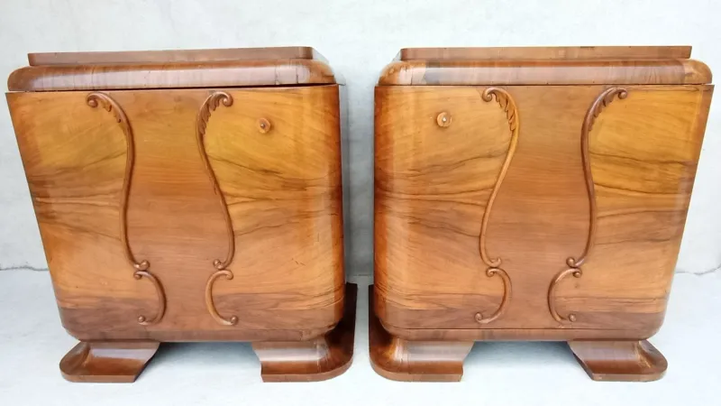 Pamono Art Deco Bedside Tables by Jindrich Halabala for Up Závody, 1930s, Set of 2> Nightstands
