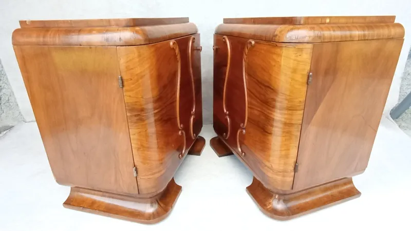 Pamono Art Deco Bedside Tables by Jindrich Halabala for Up Závody, 1930s, Set of 2> Nightstands