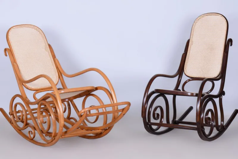 Pamono Art Deco Beech Rocking Chair with Footrest attributed to Thonet, Czech, 1920s