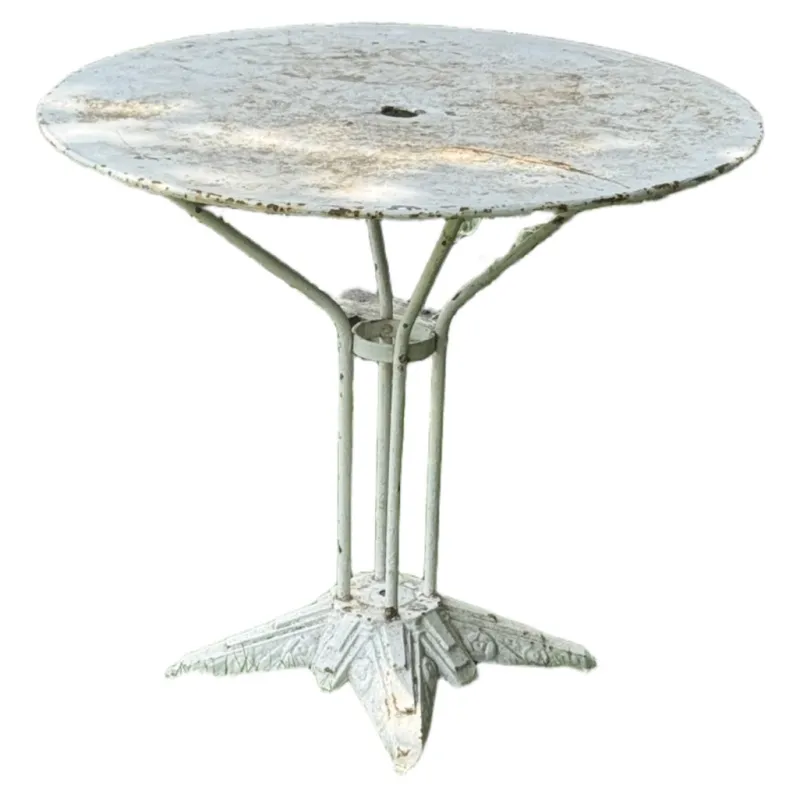 Pamono Art Deco Bistro Table from Louis Vuitton> Garden Tables