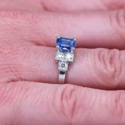 Pamono Art Deco Blue Sapphire, Diamond & Platinum Ring><noscript><img width=