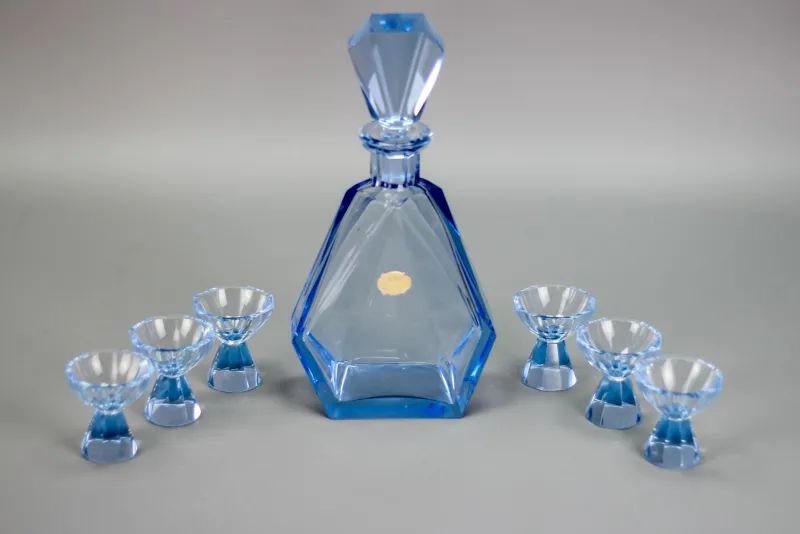Outlet Pamono Art Deco Bohemian Blue Color Glass Decanter and Glasses, 1930s, Set of 7
